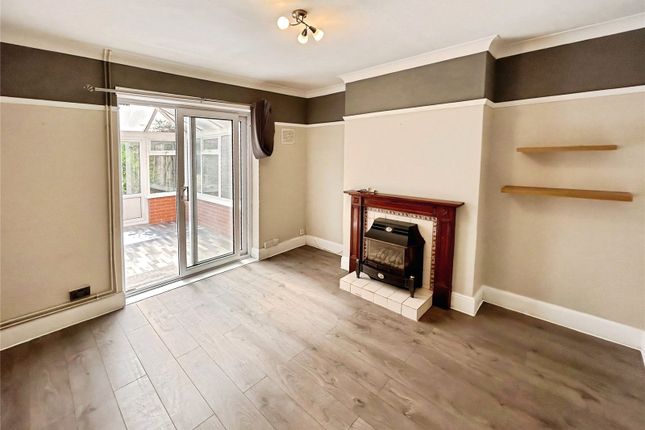 217, Hykeham Road, Lincoln photo 4