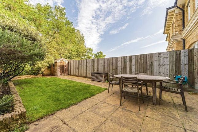 59, Langdon Park, Teddington photo 4