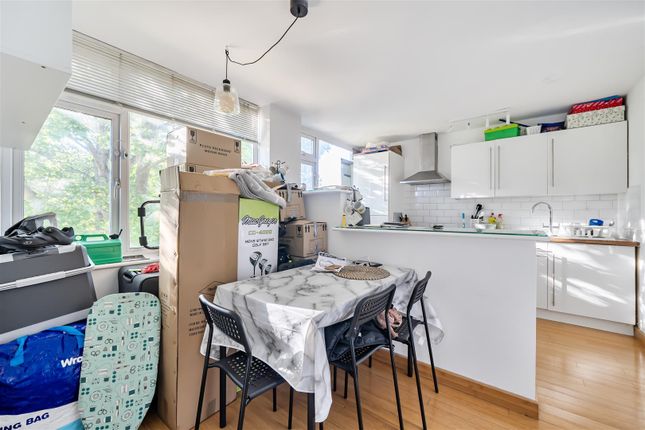Flat 38 Dunwood Court, Boyn Valley Road, Maidenhead photo 4