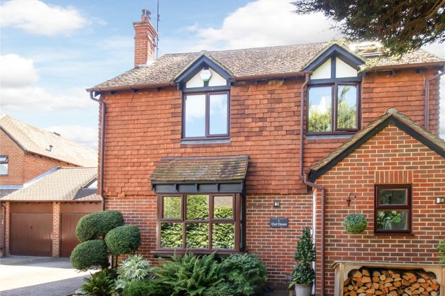 Link-detached house for sale in Hailstone Close, Hadlow, Tonbridge, Kent