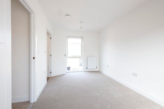 40, Roxwell Road, London photo 5
