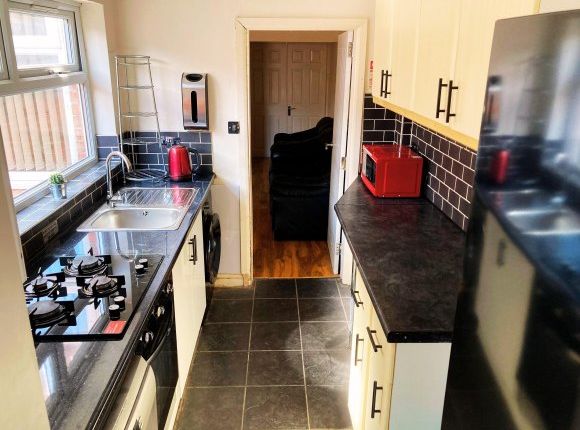 Shared accommodation to rent in Edward Street, Loughborough, Leicestershire