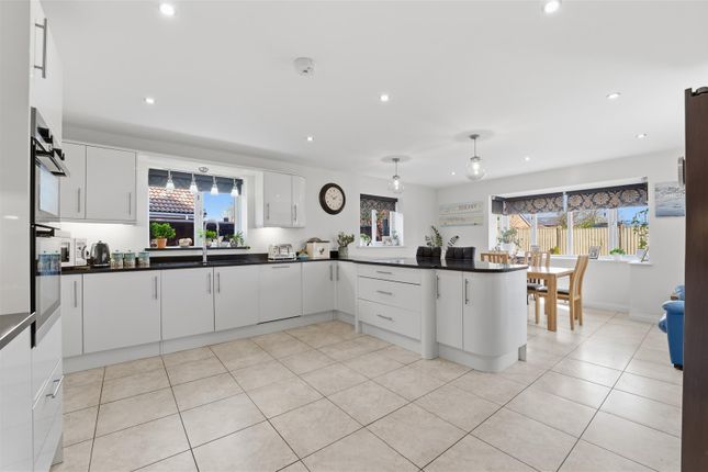 1, Longdrive, Stretton Road, Chesterfield photo 2