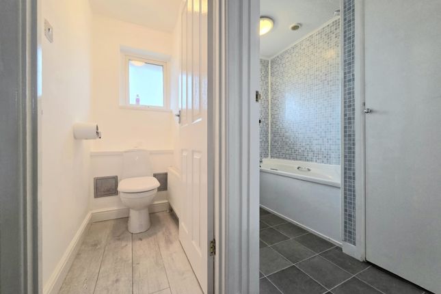 8, Waterlooville photo 5
