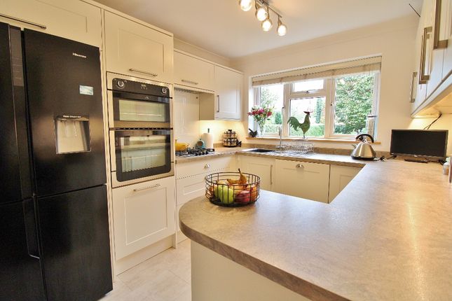 87, Titchfield Road, Fareham photo 4