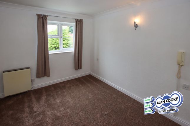 26 Woodlands, The Spinney, Leeds photo 4
