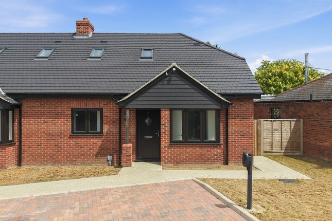 4 Misty View, Banters Lane, Chelmsford photo 2