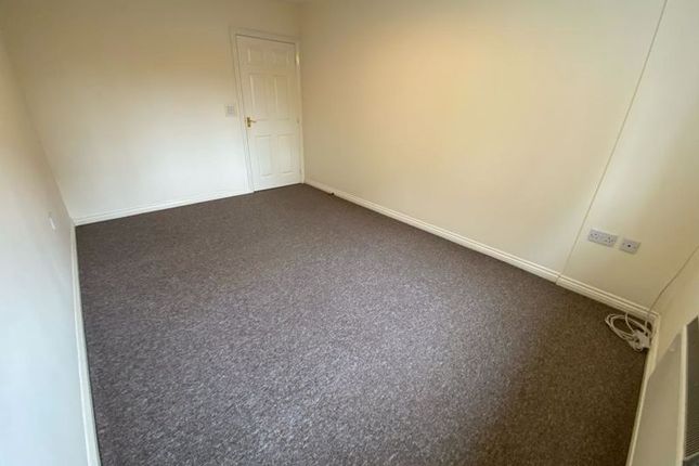 Flat to rent in Snowberry Close, Bradley Stoke, Bristol