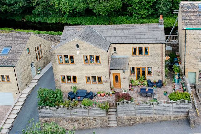 Thumbnail Detached house for sale in Warehouse Hill, Marsden, Huddersfield