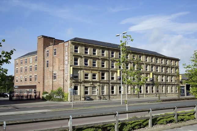 Office to let in Kirkstall Road, The Tannery, Leeds