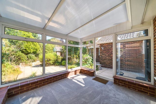 11, Newbridge Way, Lymington photo 4