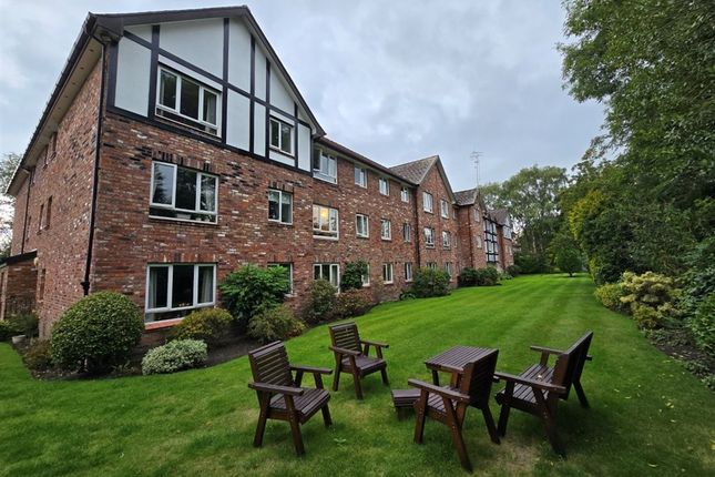 Grove Avenue, WILMSLOW photo 4
