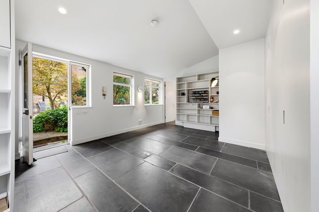 5, Highbury Grove, London photo 3