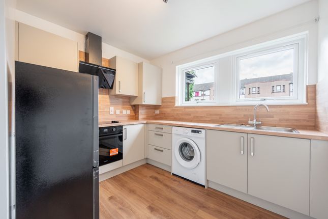 11, Kelvindale Gardens, Glasgow photo 4
