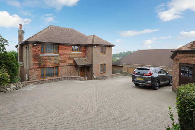 Thumbnail Detached house for sale in Bank Road, Aldington