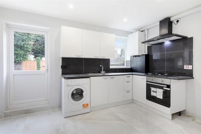 Maisonette for sale in Mitchell Way, London