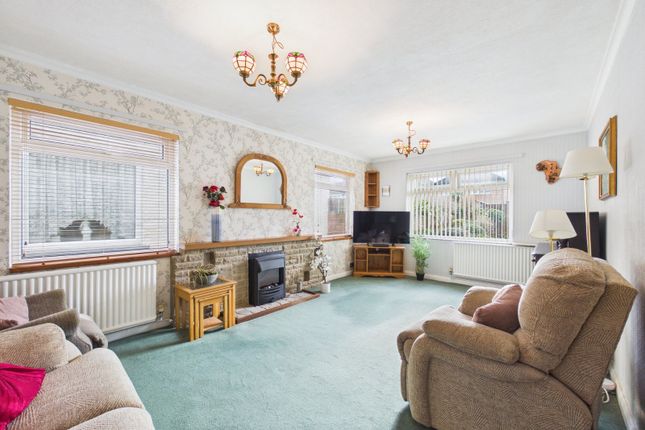 7, Ripston Road, Surrey photo 2