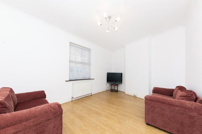 Homes To Let In Colliers Wood Rent Property In Colliers
