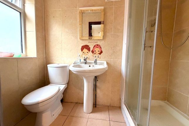 20A, Cameron Road, Ilford photo 5