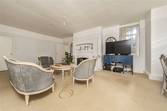 Rear Basement Flat, 4, Riverdale Road, East Twickenham photo 3
