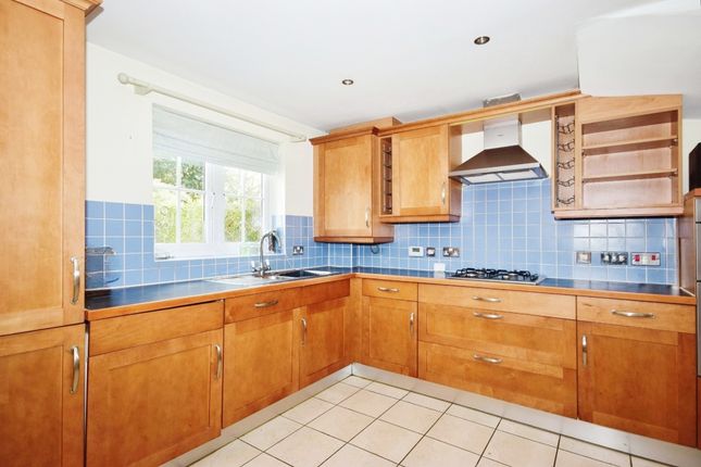 Terraced house to rent in Montgomery Gardens, Sutton
