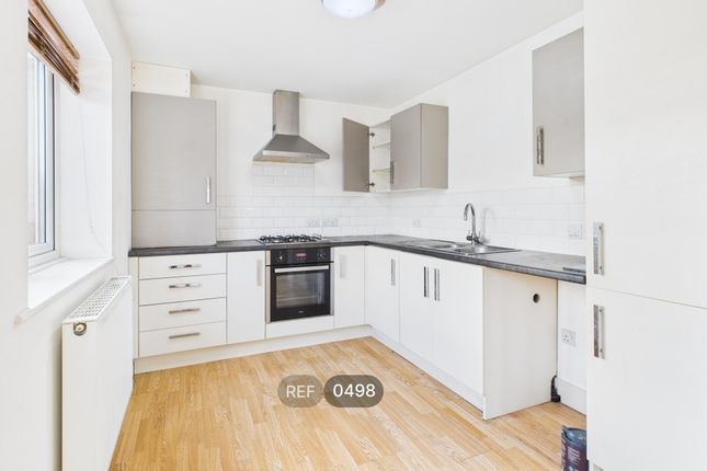 Kitchen / Living Area