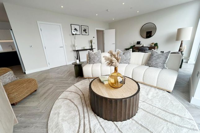 Apartment 4404, 7, Cortland At Collier Yard, Bankside Boulevard, Greater Manchester photo 3