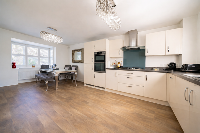 58 Huncote Road, Leicester photo 3