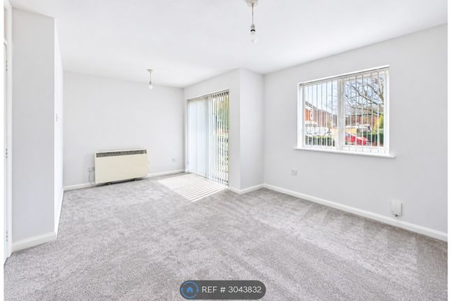 Peter James Court, Stafford photo 3