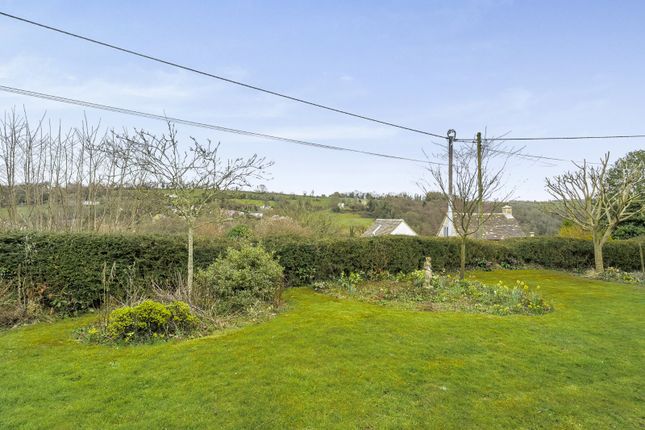 Brightside,, Rockness Hill, Stroud photo 4