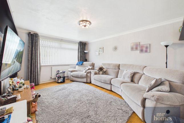 Vincent Court, Vincent Road, Cardiff photo 2