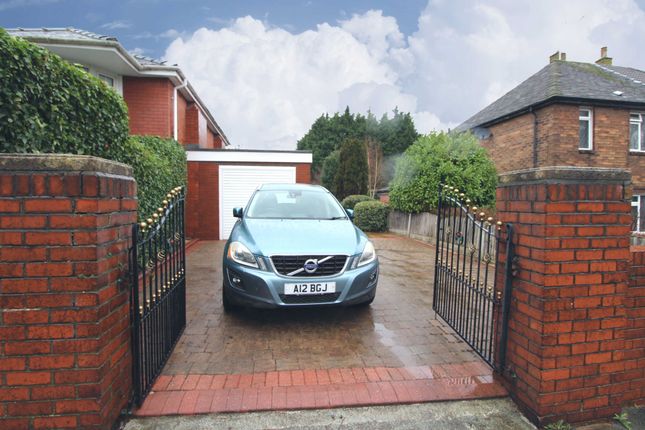 2 Norley Hall Avenue, Wigan photo 3