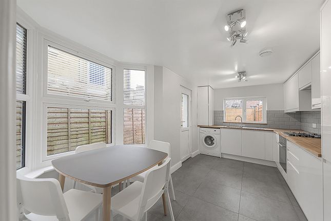 Thumbnail Terraced house to rent in Kincaid Road, London