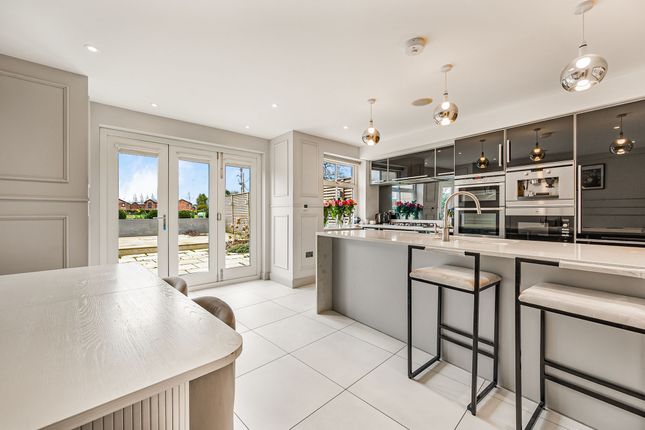12 Edge View Crescent Merrymans Lane, Alderley Edge photo 4