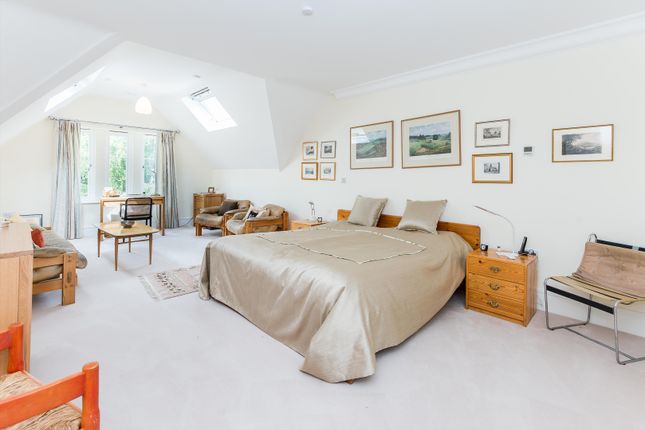 Flat for sale in Fircroft, Devenish Road, Ascot, Berkshire