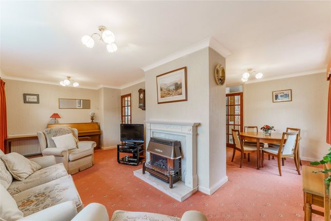 Orchard Drive, West Yorkshire photo 4