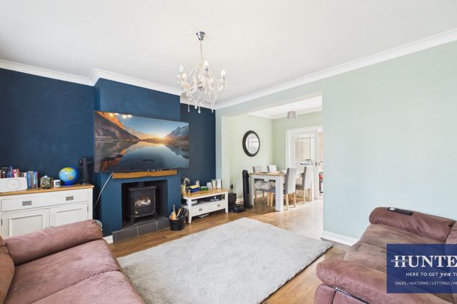 56, Hindmarch Drive, East Boldon photo 3