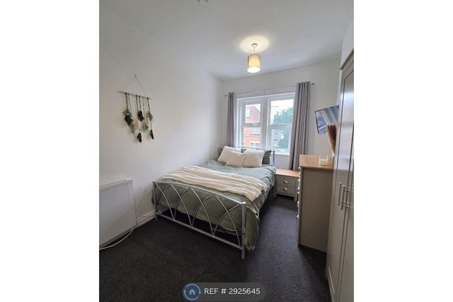 A Wimborne Road, Bournemouth photo 2