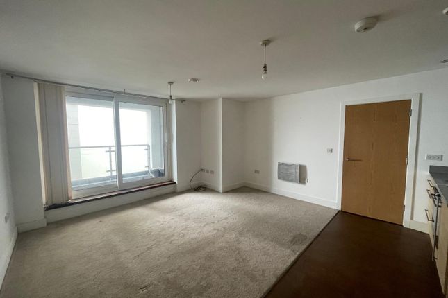 18,30,42,43 & 58 Duncansby House, Ferry Court, Cardiff photo 5