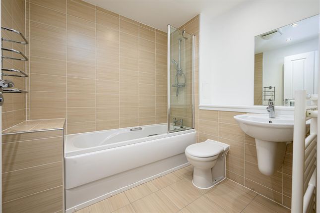 Flat for sale in Gourlay Yard, Dundee