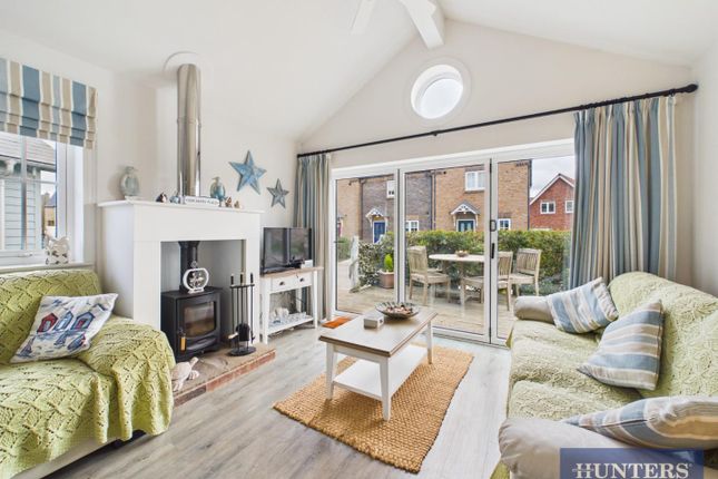 19, Turnberry Drive, Filey photo 2