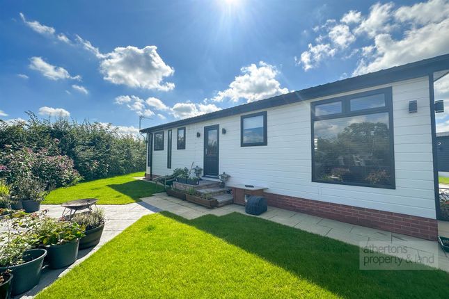 Mobile/park home for sale in Ledale Mobile Home Park, Clayton Le Dale, Ribble Valley