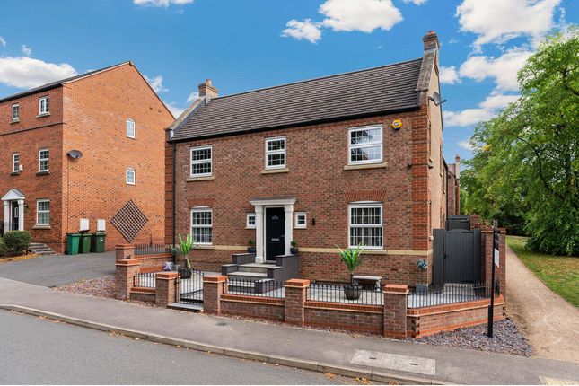 2, Bradgate Close, Narborough Leicester photo 4