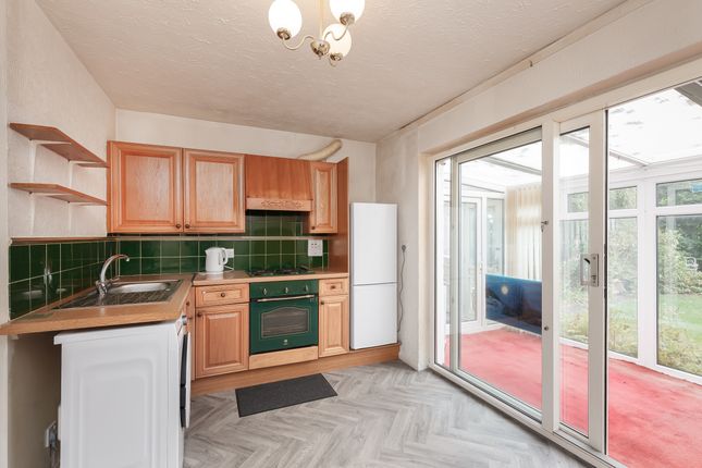 42A, Drum Brae South, Edinburgh photo 4