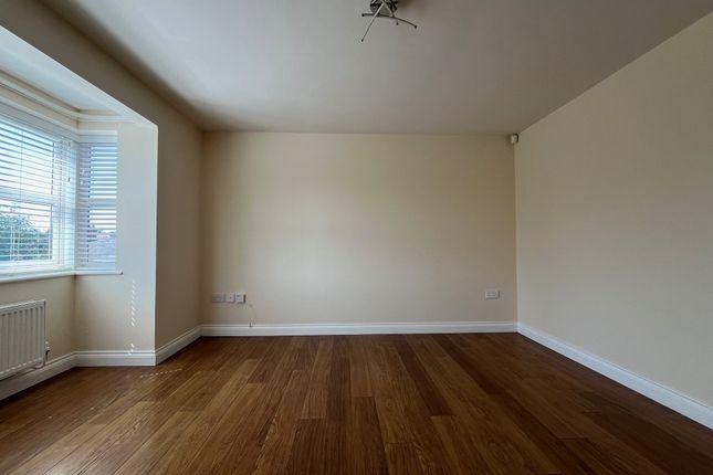 Apartment 11, Sharlotte Court, Uttoxeter photo 3