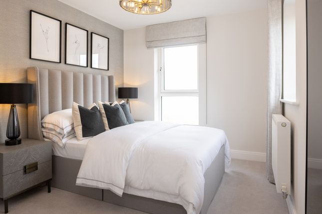 828, Granadiers Road, Winchester, So22 6Gr photo 4