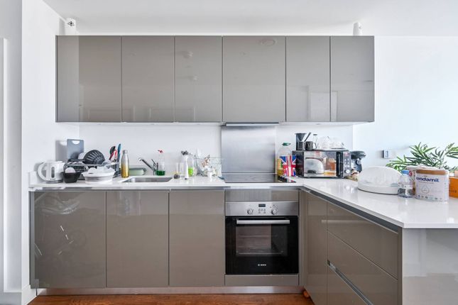 Thumbnail Flat to rent in Duncombe House, Victory Parade, Woolwich, London