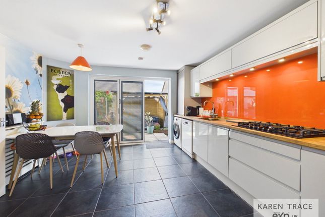 28, Brewery Drive, St. Austell photo 3
