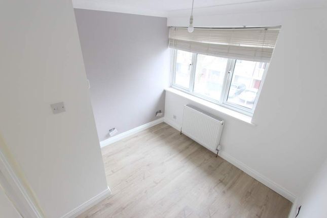 Goldings Crescent, Hatfield AL10, 1 bedroom flat to rent - 64562768 ...