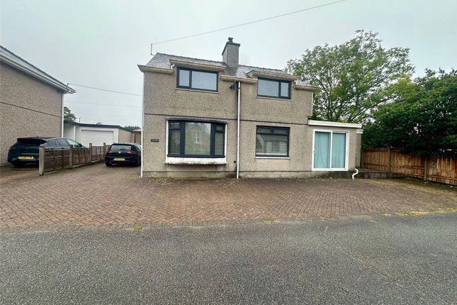 3-bed detached on Waunfawr, Gwynedd, £365,000